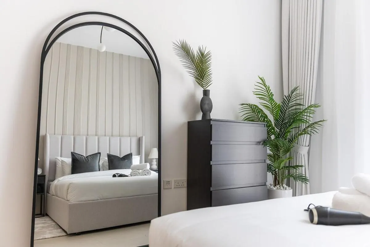 Captivating 1Br Apartment In Dubai Creek Harbour